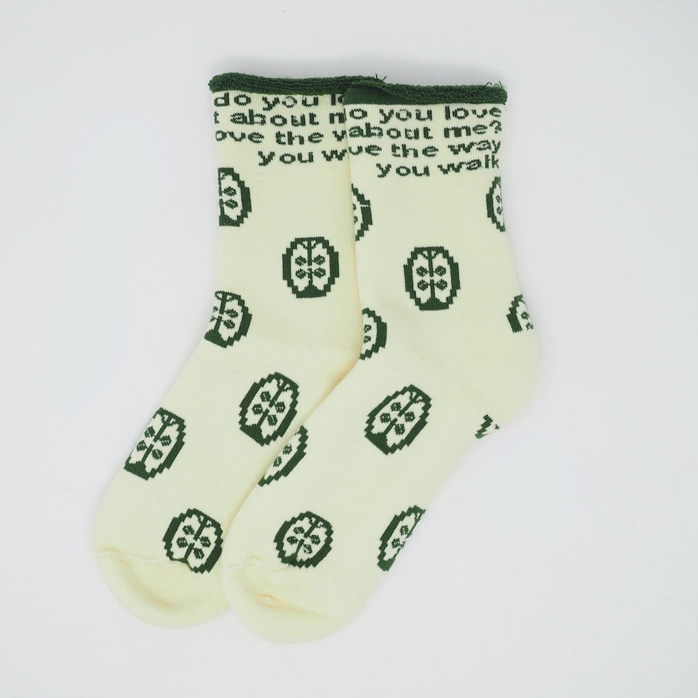 fluffy socks CLOVER（cream）FEEL MY FOOT STEPS