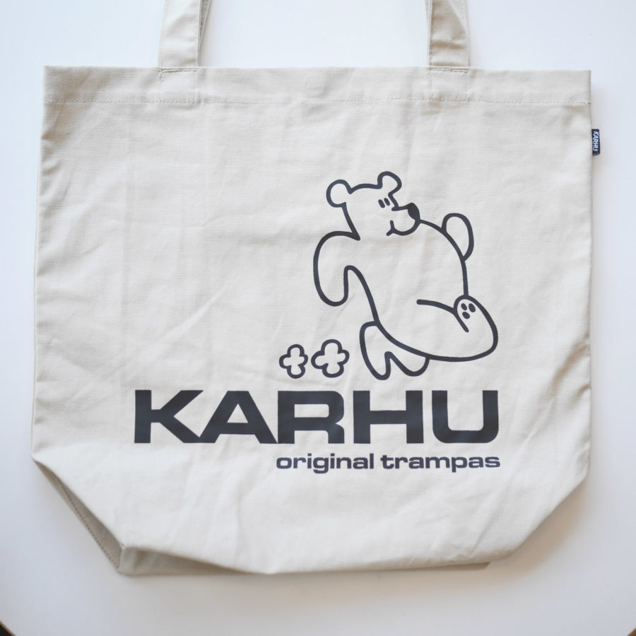 KARHU カルフ トランパスベアトートバッグ リリーホワイト/ブラック