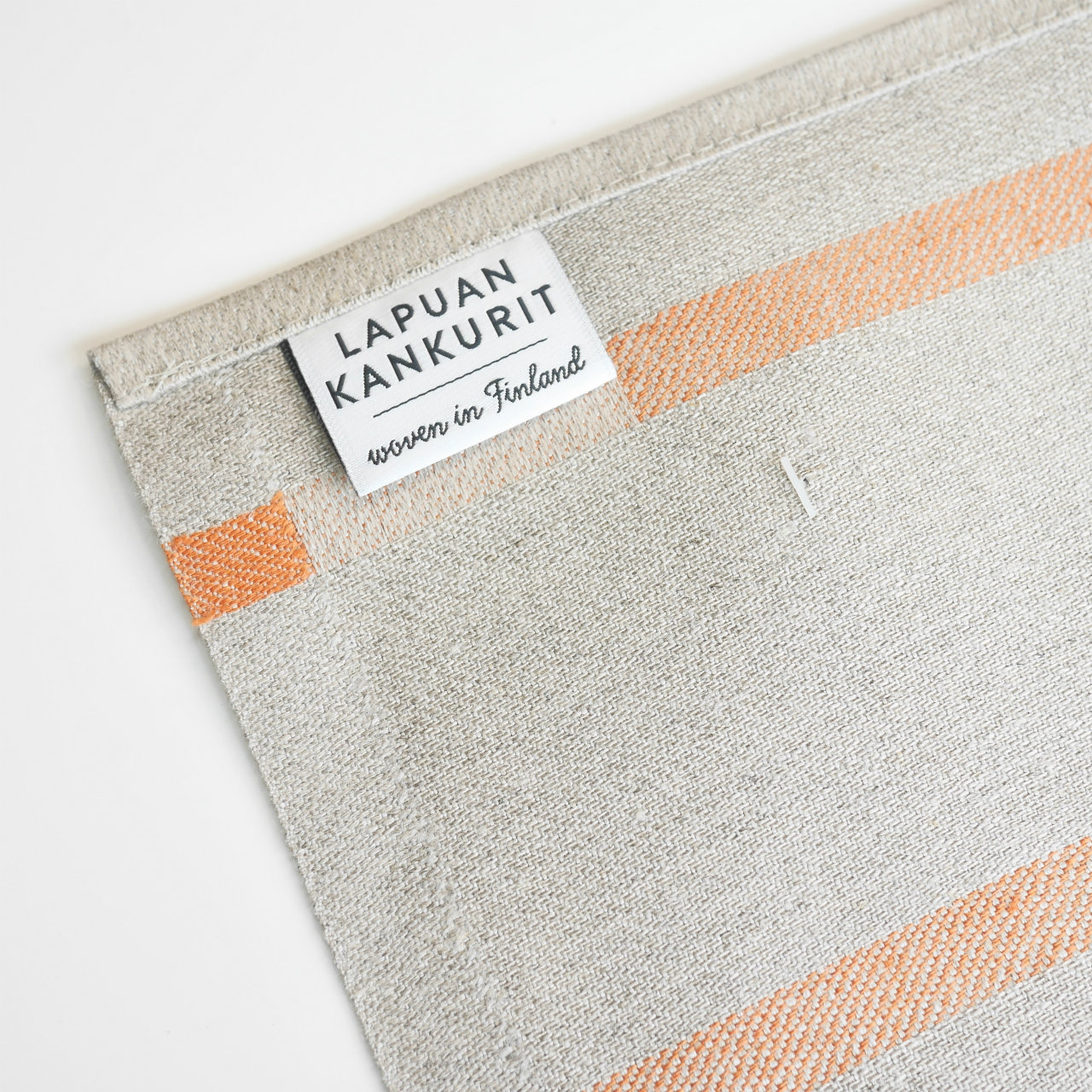 LINNEA placemat 48x32cm lnen-orange（LAPUAN KANKURIT ラプアンカンクリ）