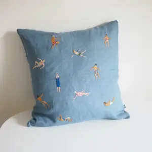 Fine Little Day クッションカバー SWIMMERS 刺繍 45ｘ45ｃｍ