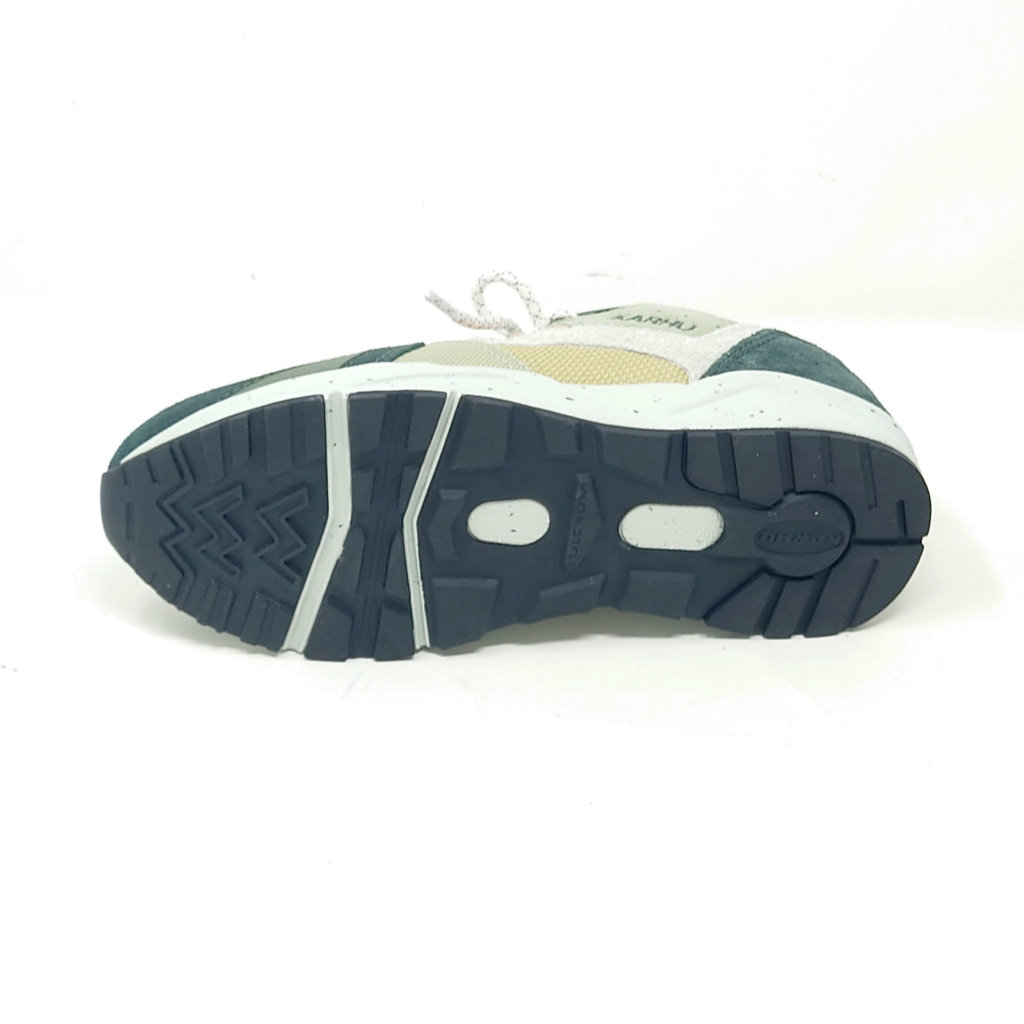 KARHU fushion 2.0 ダーケストブルース/カメオローズ（ カルフ フュージョン2.0 スニーカー フィンランド）)