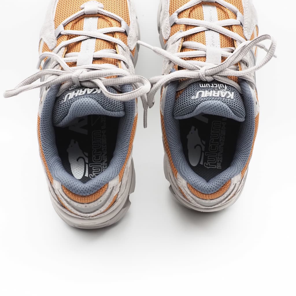 KARHU スーパーフルクラム グレーフランネル / サブテレニアン
