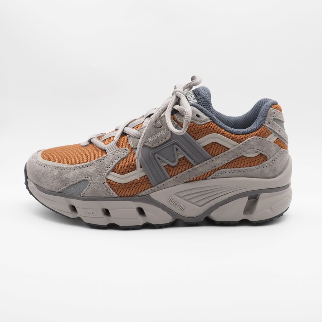 KARHU スーパーフルクラム グレーフランネル / サブテレニアン