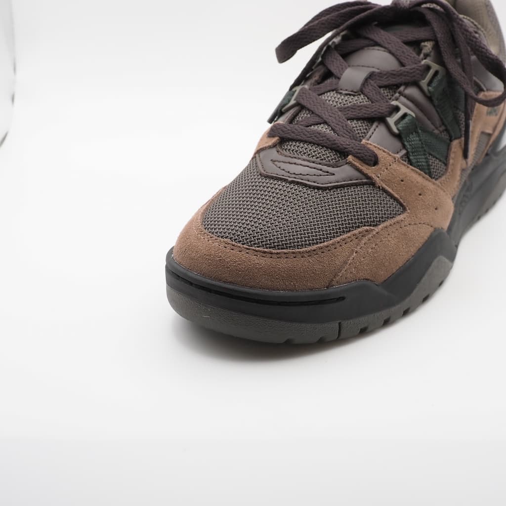 KARHU フュージョンXT パインバーク / スカラベ