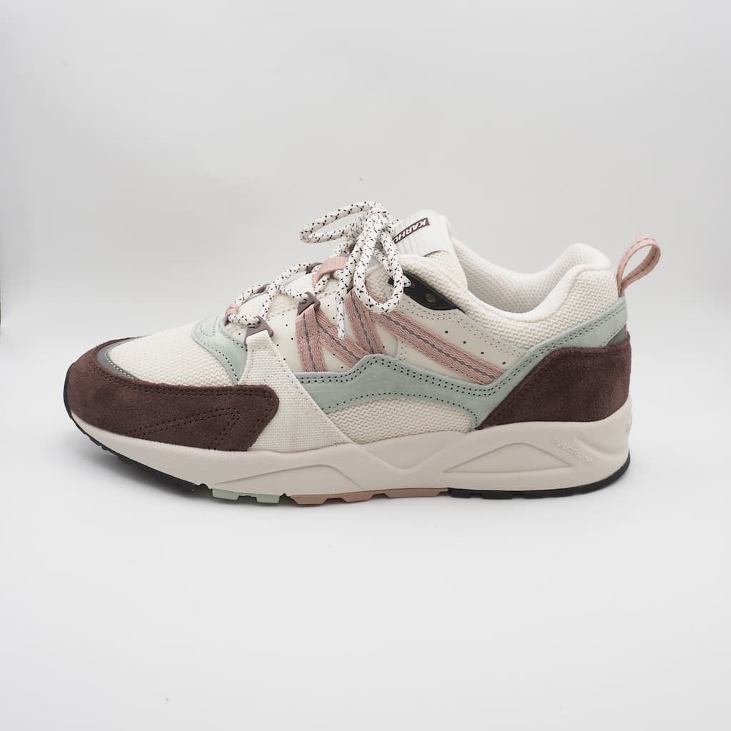 KARHU fushion 2.0 シェイブドチョコレート / アドビローズ( カルフ フュージョン2.0 スニーカー フィンランド)